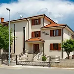 Aria 1 Apartamento *