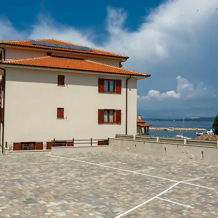 Aria 1 Малинска