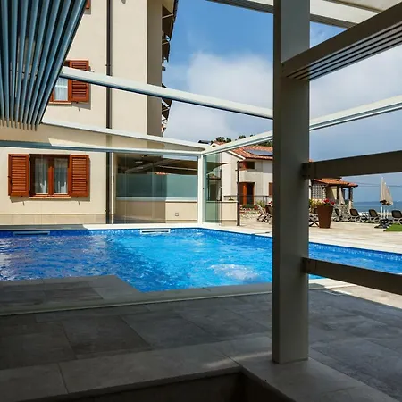 Apartment Aria 1 *